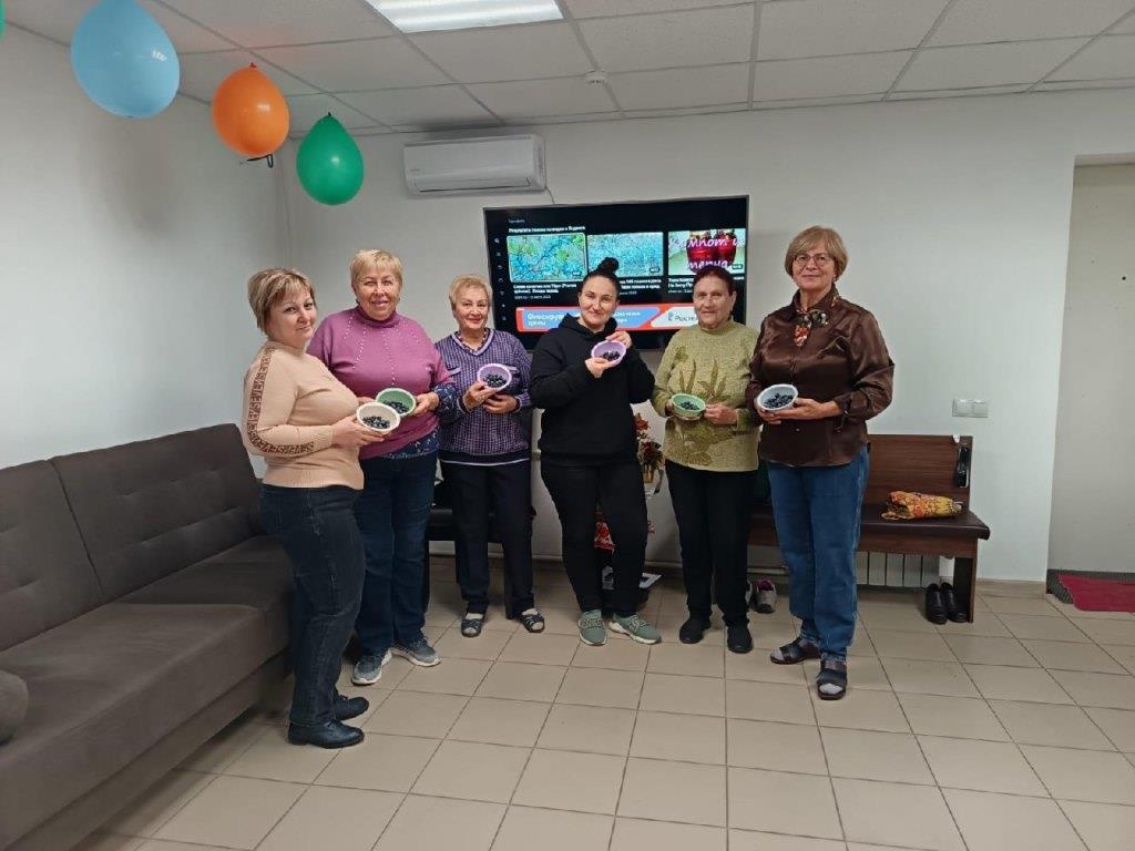 Лекция «Тернослива: какова польза для пожилых людей и есть ли вред от плодов»