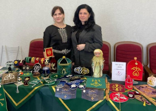 Выставка традиционного адыгского золотошвейного мастерства