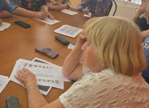 Занятие для старшего поколения: "Угадай слова"