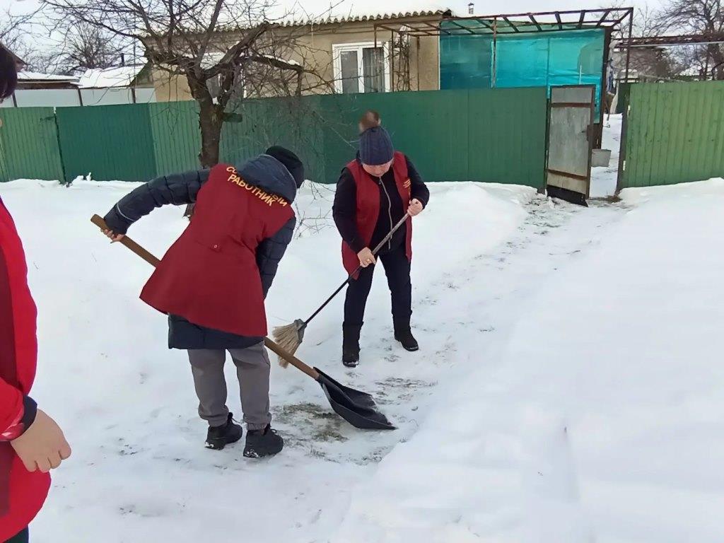 Волонтеры шестого отделения не остались в стороне, когда потребовалась помощь