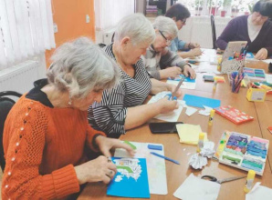 Встречать зиму можно по разному