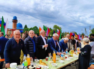 9 мая в центре аула Понежукай Теучежского района была организована полевая кухня