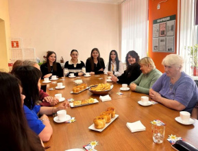 Единство вкусов и сердец: в Красногвардейском КЦСОН прошёл «Соседский обед»