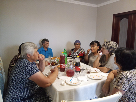  "Дружба — это не только слова, но и интересы, объединяющие сердца"