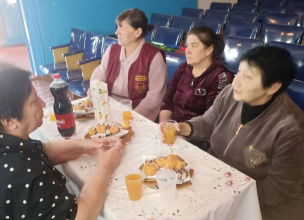 18 апреля в Красносельском СДК Теучежского района состоялся круглый стол для людей пожилого возраста «Песни моей молодости»