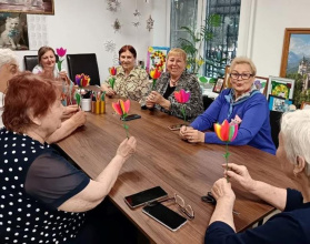 Цветы играют особую роль в жизни каждого человека, особенно женщин