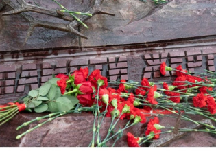 Беседа ко дню освобождения узников лагерей "Не гаснет памяти свеча"