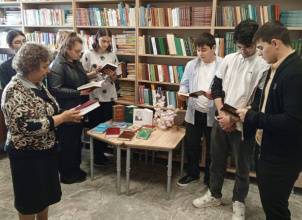 В Гатлукайской библиотеке прошел литературно-поэтический час « Песня моя, Адыгея моя»