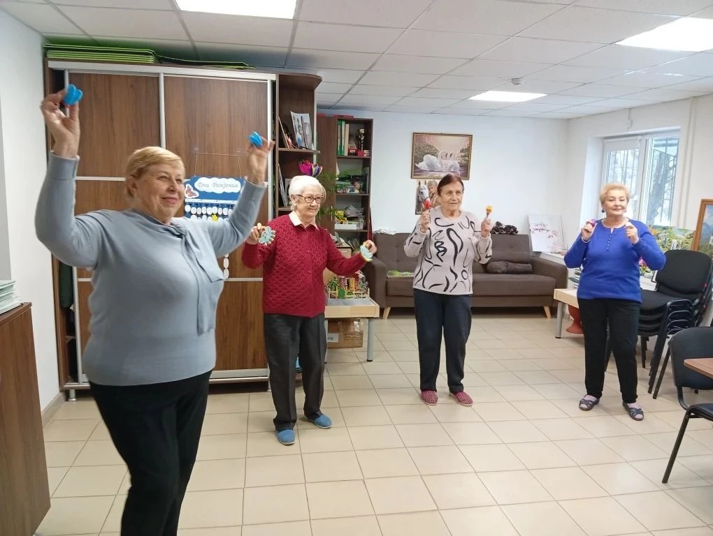 Регулярная практика танцев приносит массу пользы людям старшего поколения