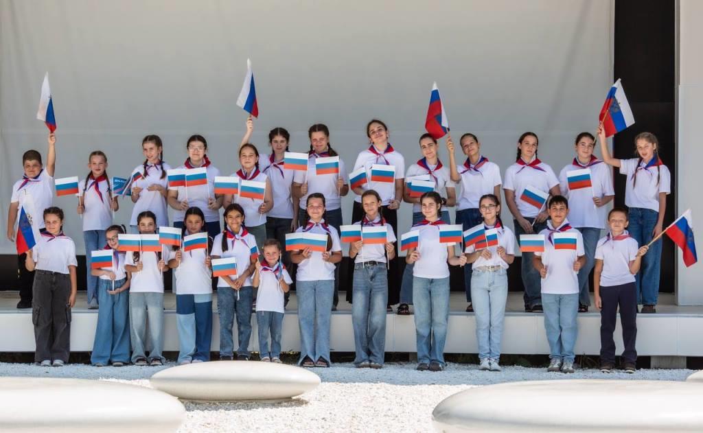  Сегодня День Государственного флага Российской Федерации