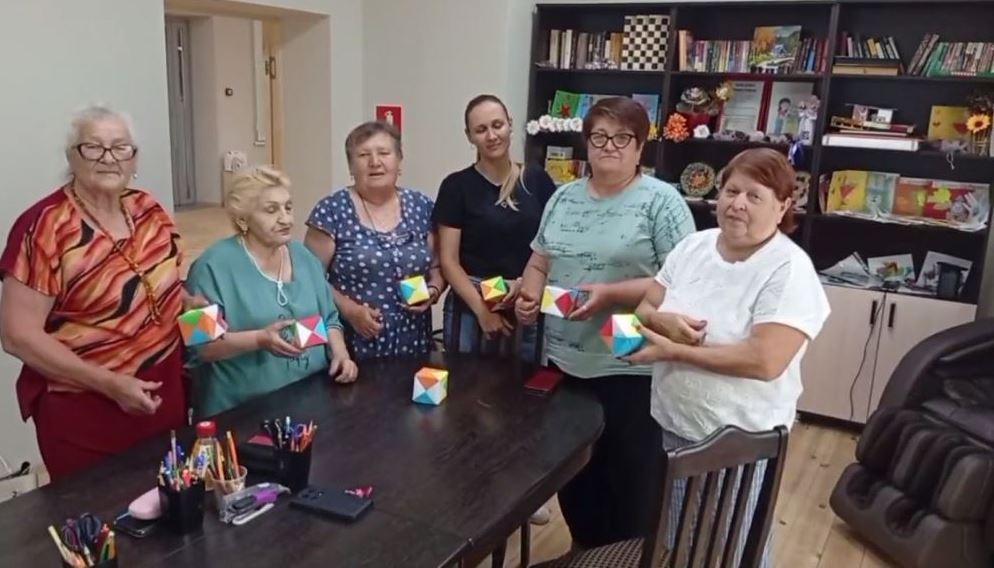 "Творчество не знает возраста!"