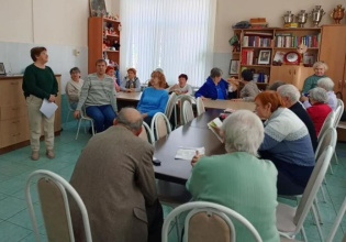 Литературно-музыкальная гостиная «Душу выплеснуть до дна»