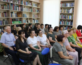Литературная  встреча  «И когда умру я - песня будет жить»